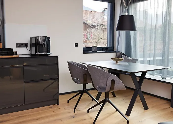 Dasvolks אוברסטדורף